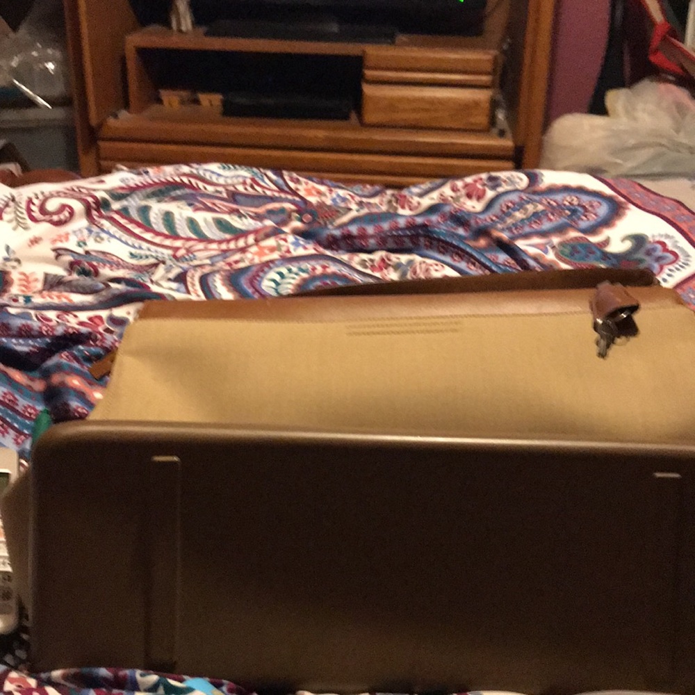 Prada briefcase - Picture 2 of 11